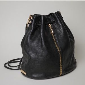 Elizabeth and James black bucket/backpack bag